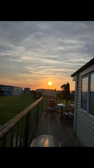 Cosy Caravan Sunbeach Llwyngwril 외부 사진